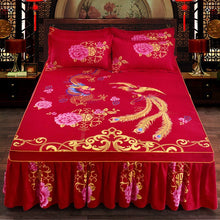 Load image into Gallery viewer, 1pc Thickened Sanding Bedspread Wedding Fitted Sheet Cover Soft Non-Slip King Queen Bed Skirt
